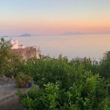 Casa Mare Blu Konukevi 3*