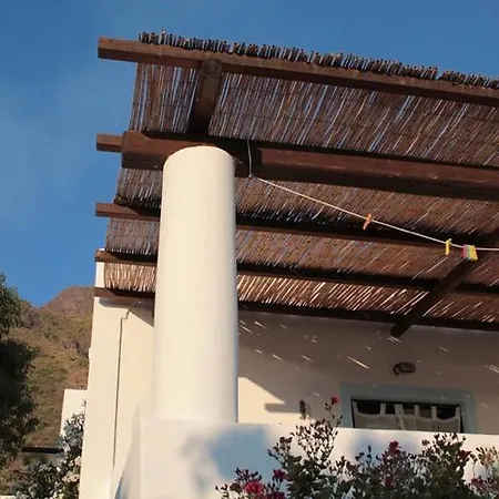 Casa Mare Blu בית הארחה